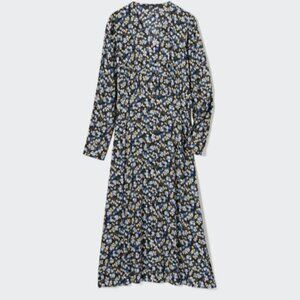 Uniqlo Rayon V Neck Button up Midi Dress
